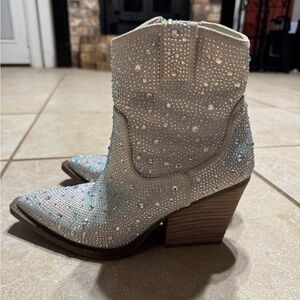 Women's Rhinestone Embellished Ankle Boots size 9